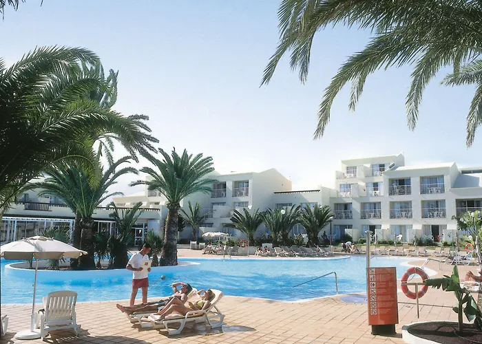 Hotel Riu Oliva Beach Resort