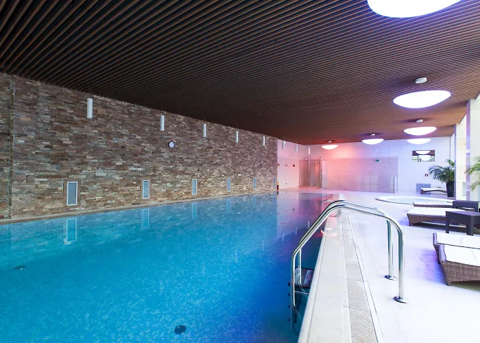 Metropolis Hotel