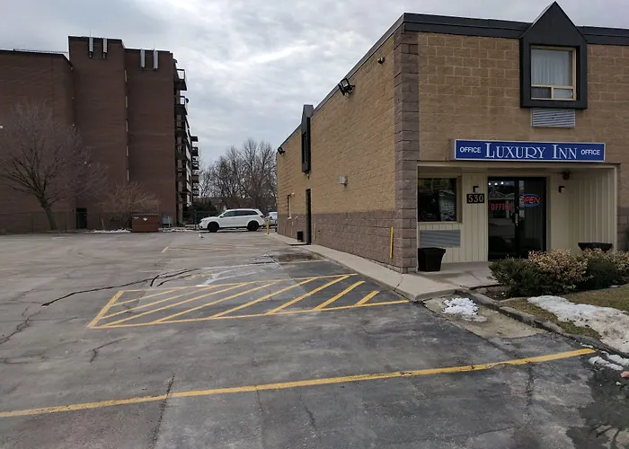 Luxury Inn