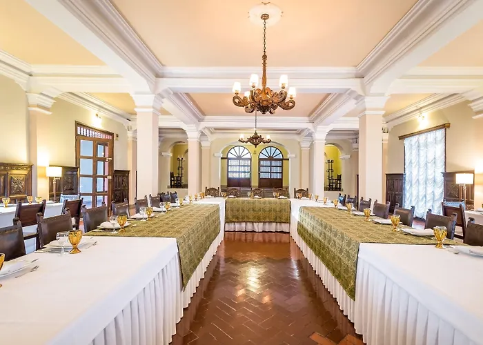 Hotel Dann Monasterio