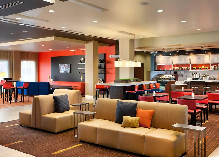 Courtyard By Marriott San Diego Oceanside