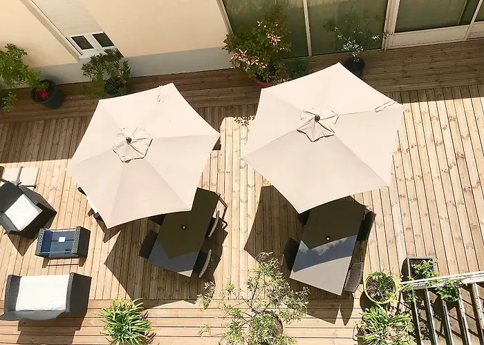 Logis Hotel - Le Charleston