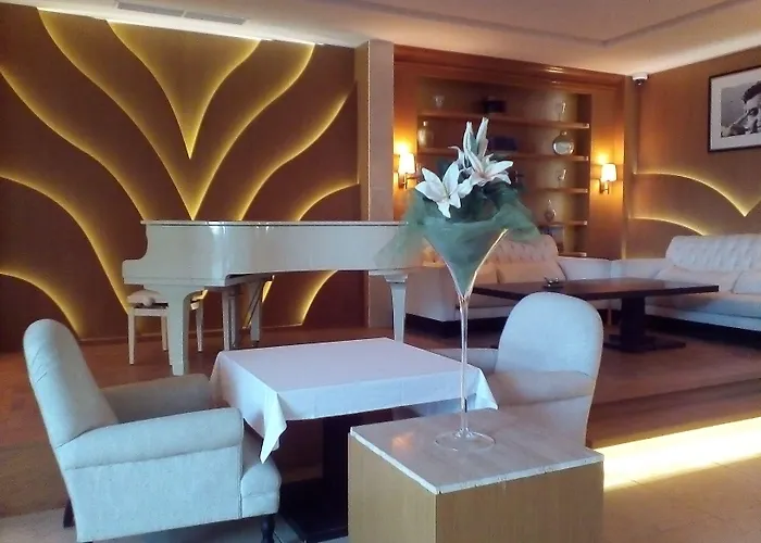 Hostellerie La Farandole