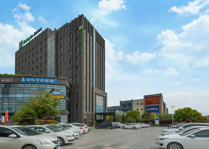 Holiday Inn Express Nantong Xinghu By Ihg