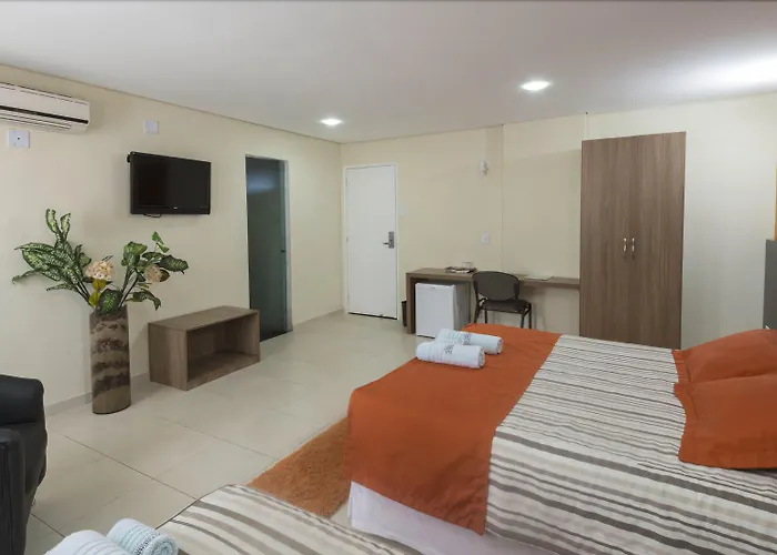 Monte Serrat Hotel