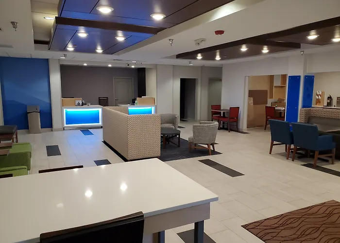 Junction City Inn & Suites