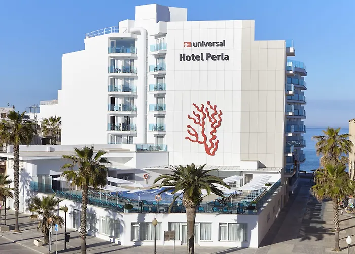Universal Hotel Perla
