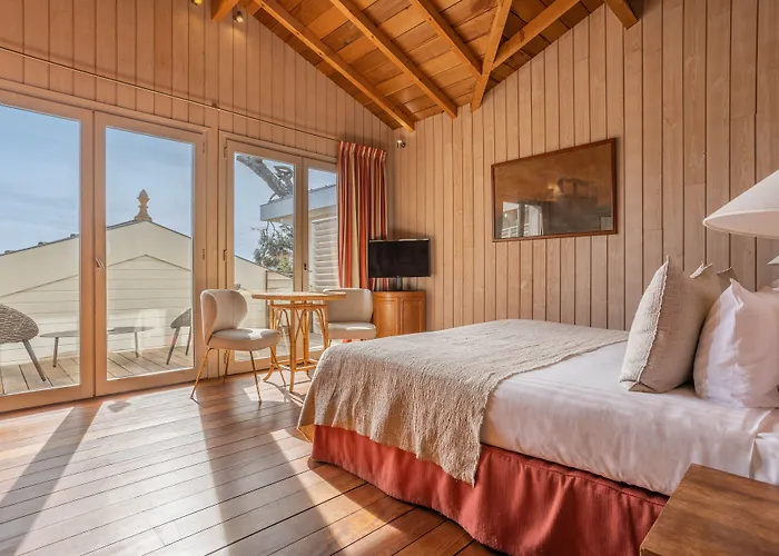 Hôtel Côté Sable