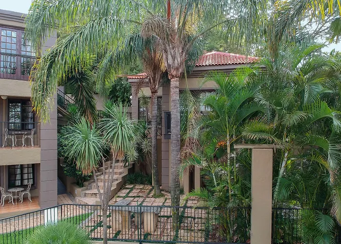 Waterfalls Boutique Hotel