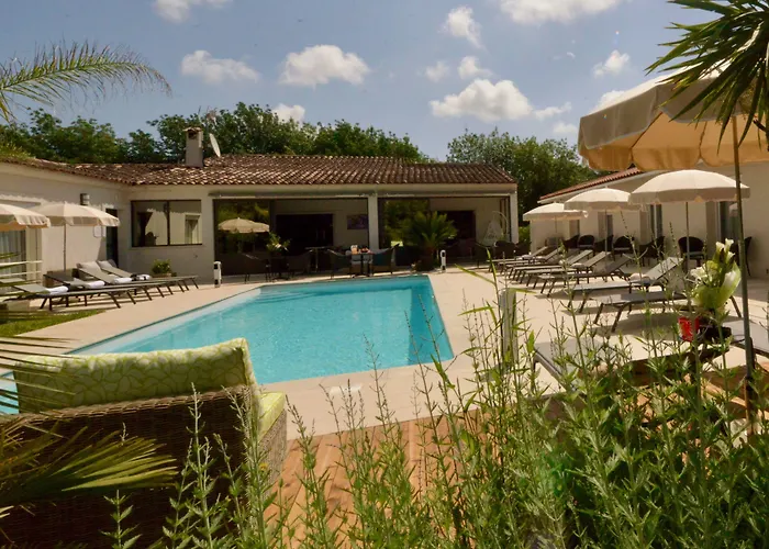 Hôtel Villa Sophia - ADULTS ONLY JULY AND AUGUST