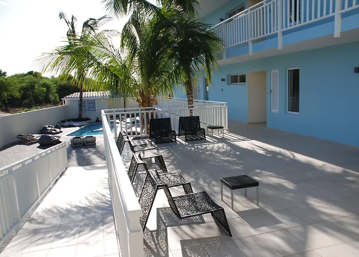 Dolphin Suites & Wellness Curacao