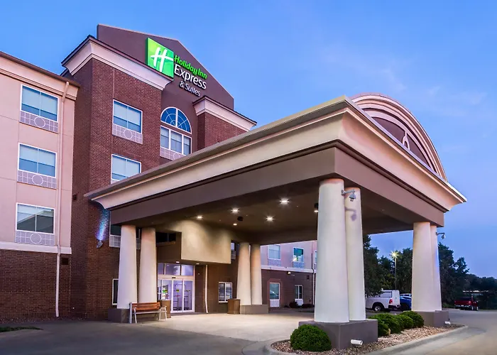 Holiday Inn Express Hotel & Suites Salina By Ihg