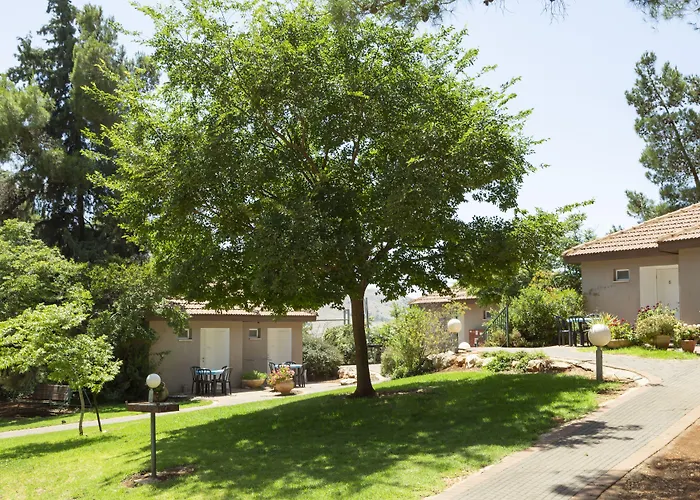 Kibbutz Malkiya Travel Hotel
