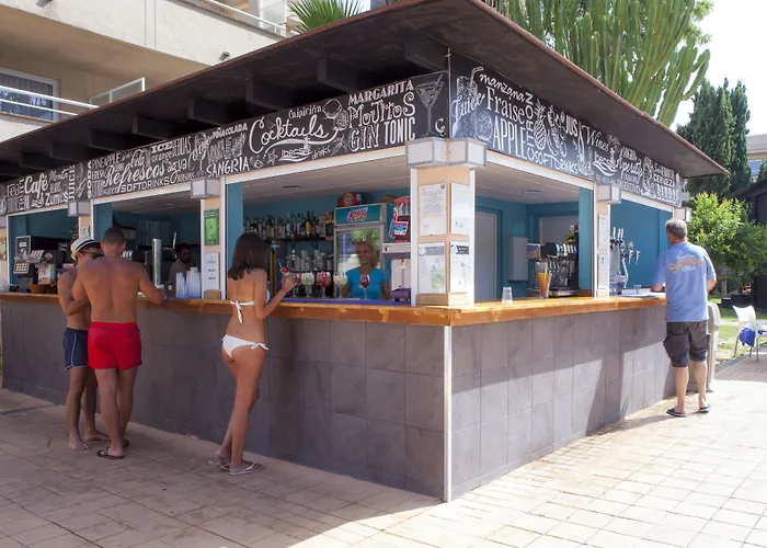 Fergus Club Palmanova Park