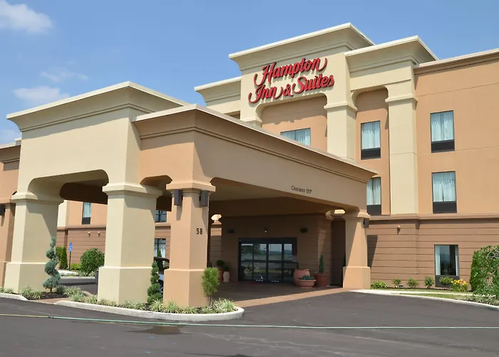 Hampton Inn & Suites Sharon