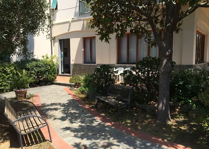 Residence la Vignetta Varazze