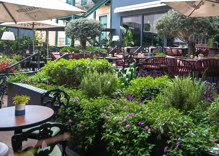 138 Liberdade Hotel
