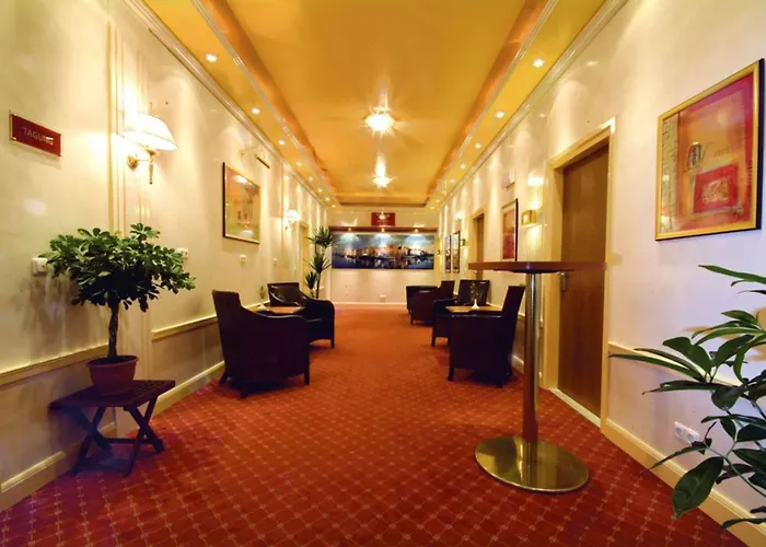 Traveller Hotel