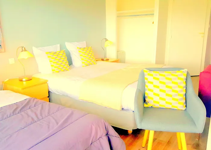 Hotel Sable Et Soleil - Port, Plage&Jacuzzi privé