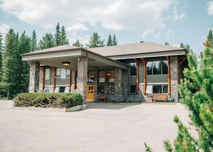 Mountaineer Lodge
