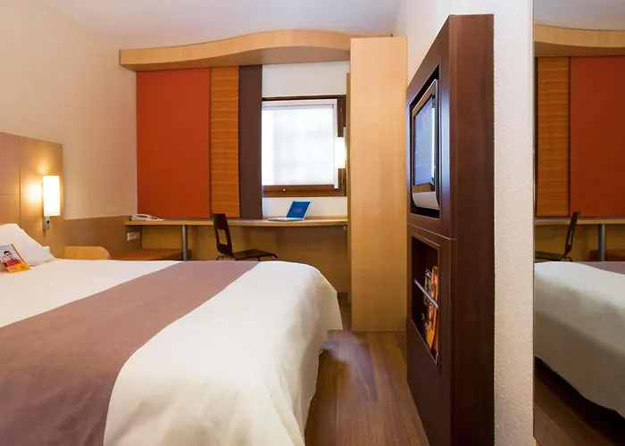 Ibis Swansea
