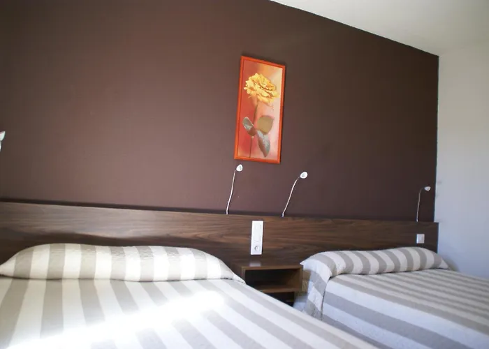 Hotel Le Lagon Rochefort-du-Gard