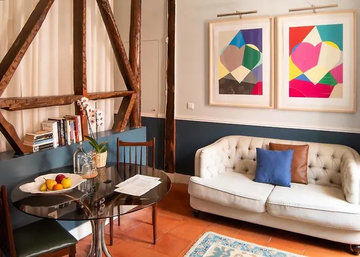 Casa Amora Studio Apartments Lisbon