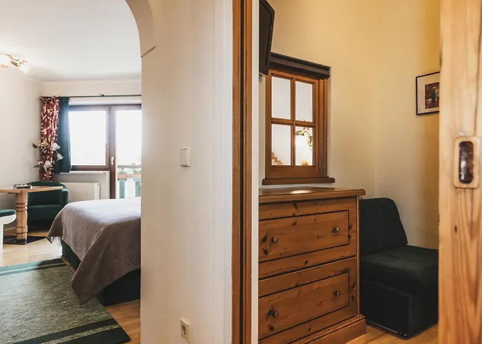 Seehotel Jaegerwirt