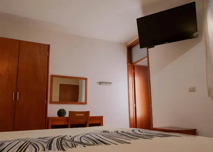 Hotel Marllou