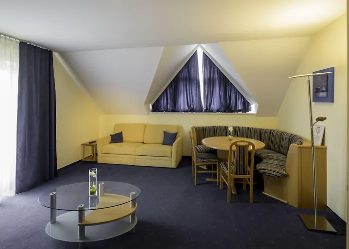 Hotel Garni Oasis Loipersdorf