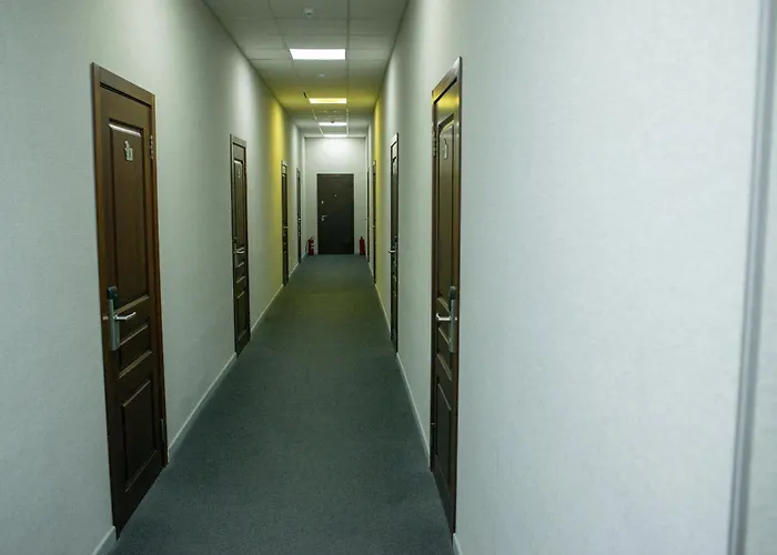 Tarlan Hotel