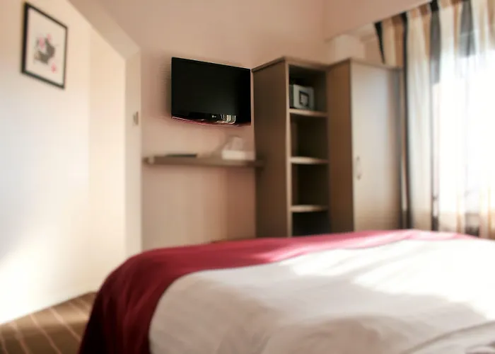 Logis Hotel Du Parc