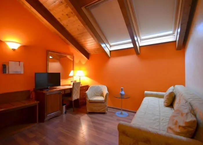 Hotel Vazzana