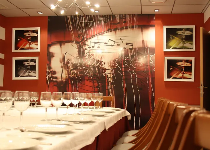 Hotel Acosta Ciudad de la Música