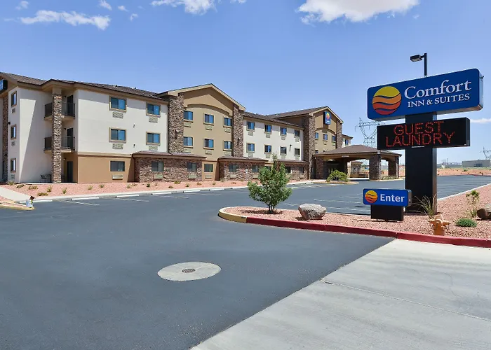 Comfort Inn & Suites Page At Lake Powell
