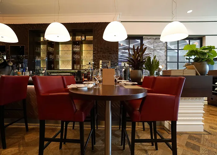 Hotel Dux