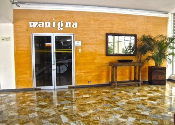 Hotel Del Llano