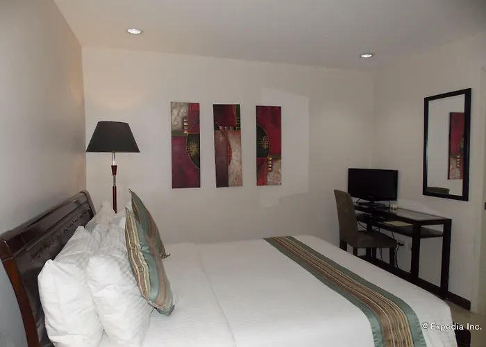The Suites At Calle Nueva