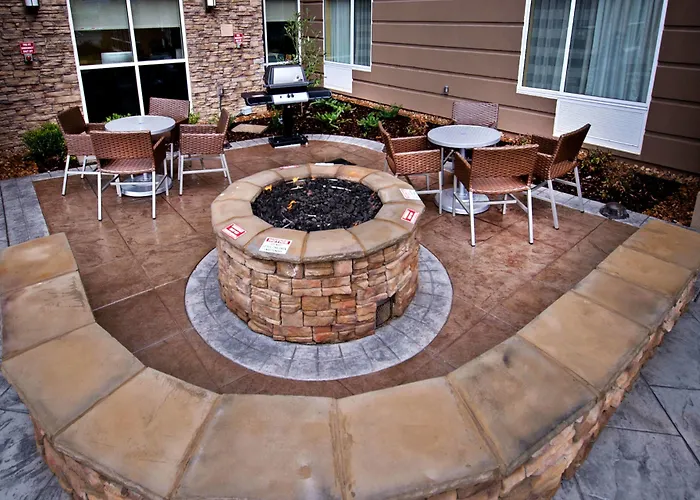 Towneplace Suites By Marriott Chattanooga Near Hamilton Place