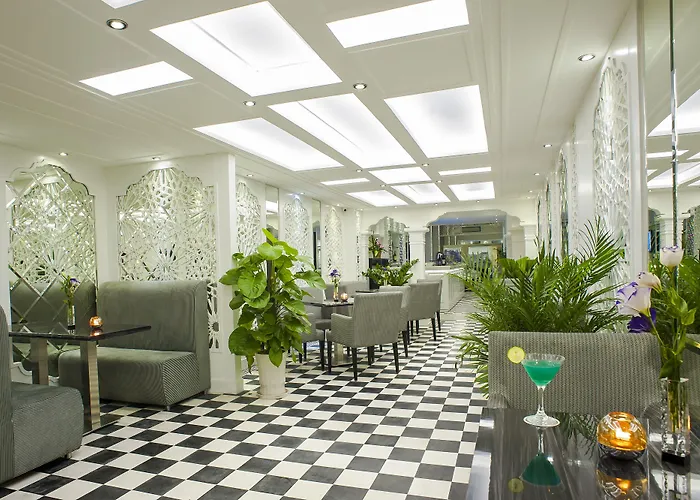 Minerva Church Hotel