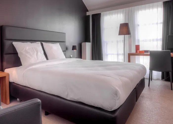 Hotel St James