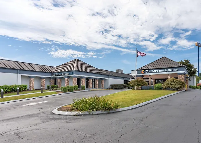Comfort Inn & Suites Chattanooga-East Ridge