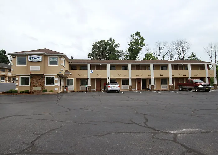 Travel Inn & Suites Flemington