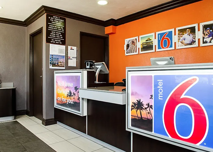 Motel 6-Modesto, Ca - Downtown