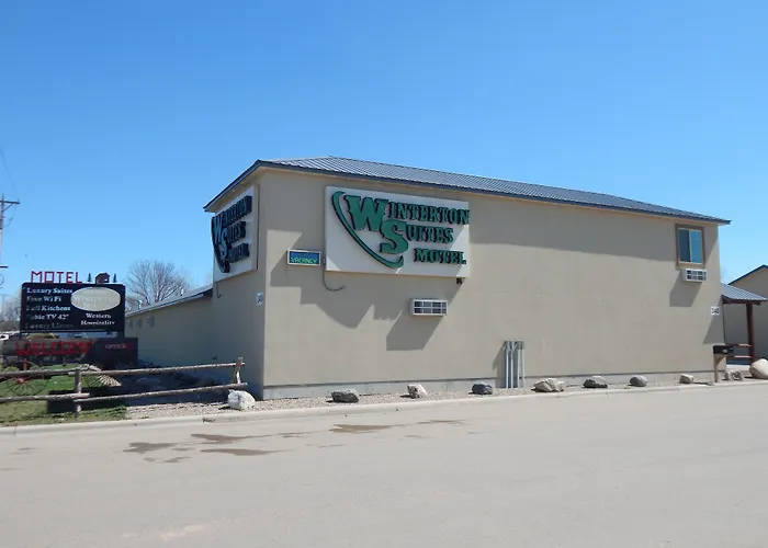 Winterton Suites Williston