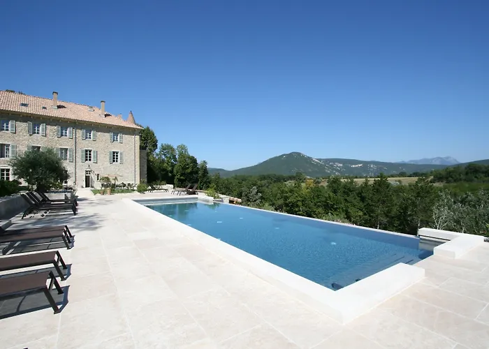 Château Les Oliviers de Salettes