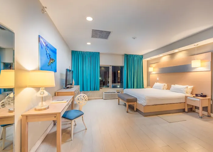 Hotel Royal Oasis (Adults Only)