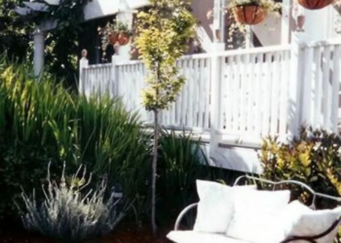 Salmonberry Inn & Beach House Lincoln City