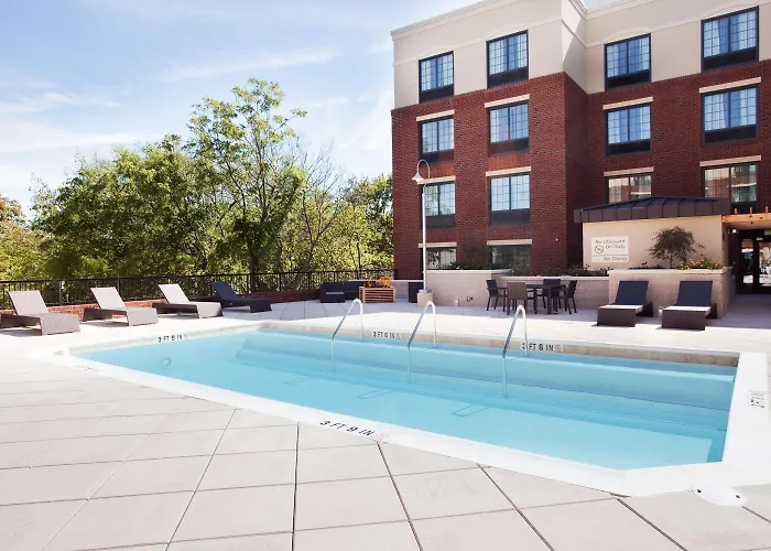Hampton Inn & Suites Chapel Hill/Carrboro