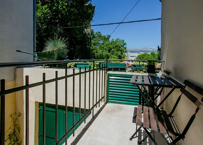 Divota Apartment Hotel
